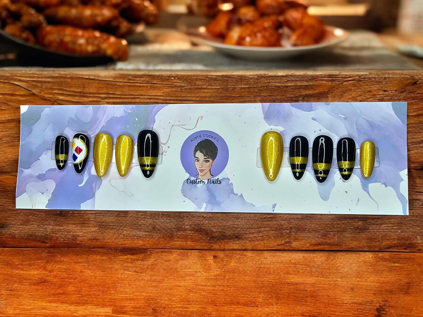 Touchdown Tips Black & Yellow Fans Press On Nails