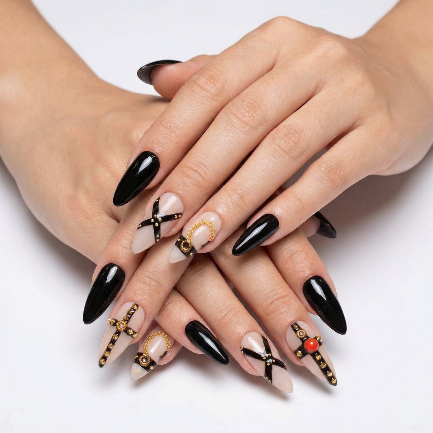 Chain Reaction Press On Nails