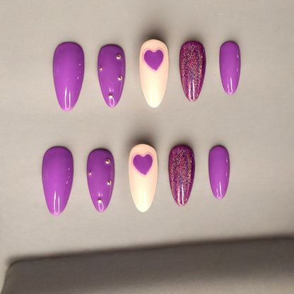 Lovestruck Pearl Press On Nails
