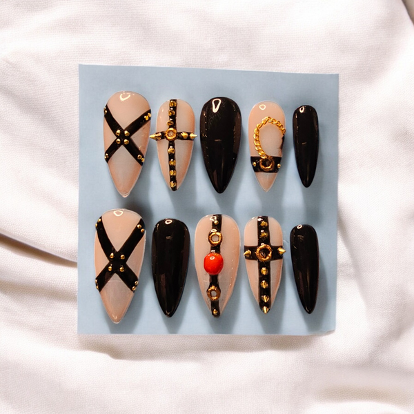 Chain Reaction Press On Nails
