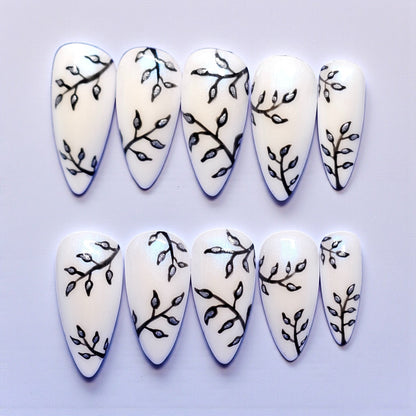 Gleaming Branches Press On Nails