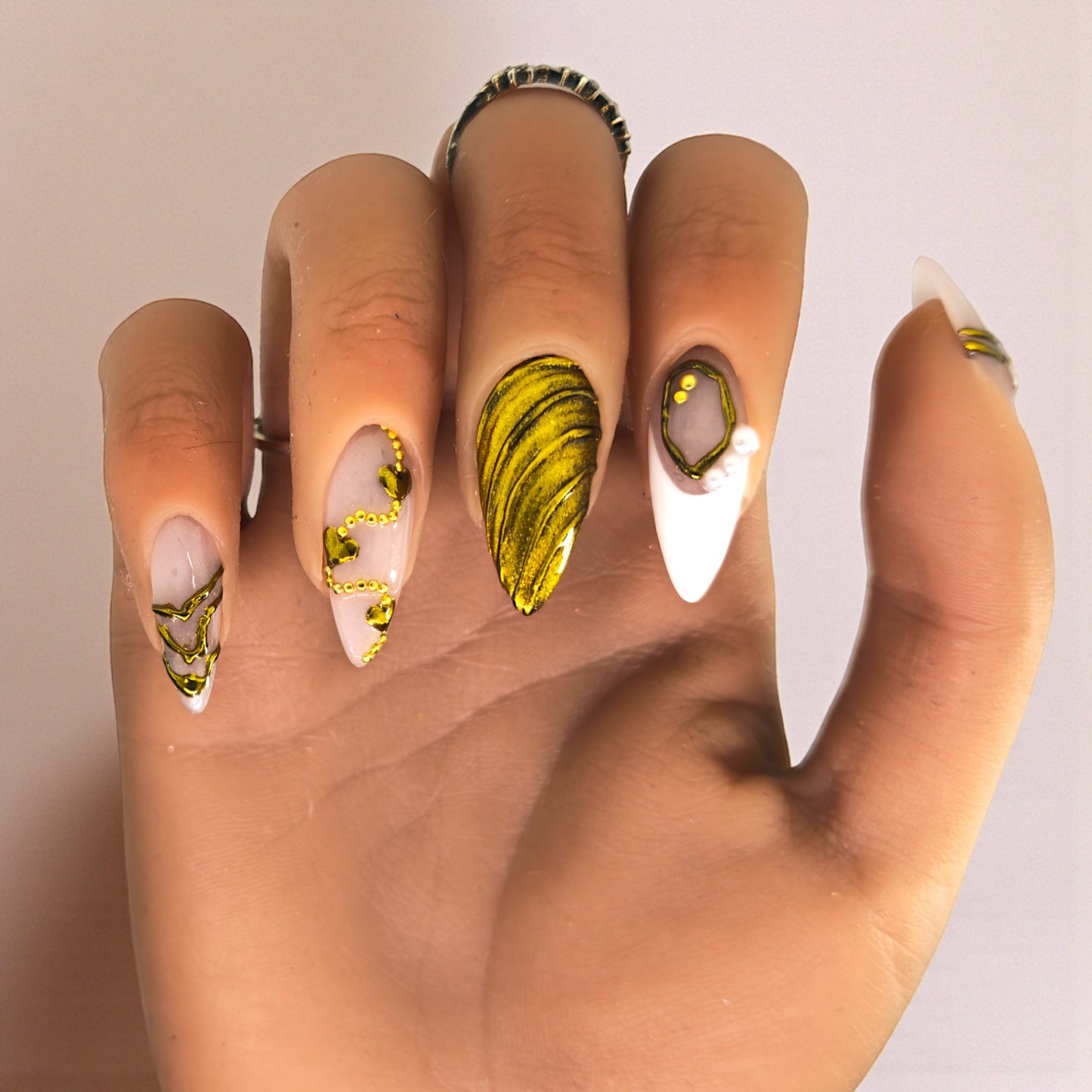 Opulent Ivory Press On Nails