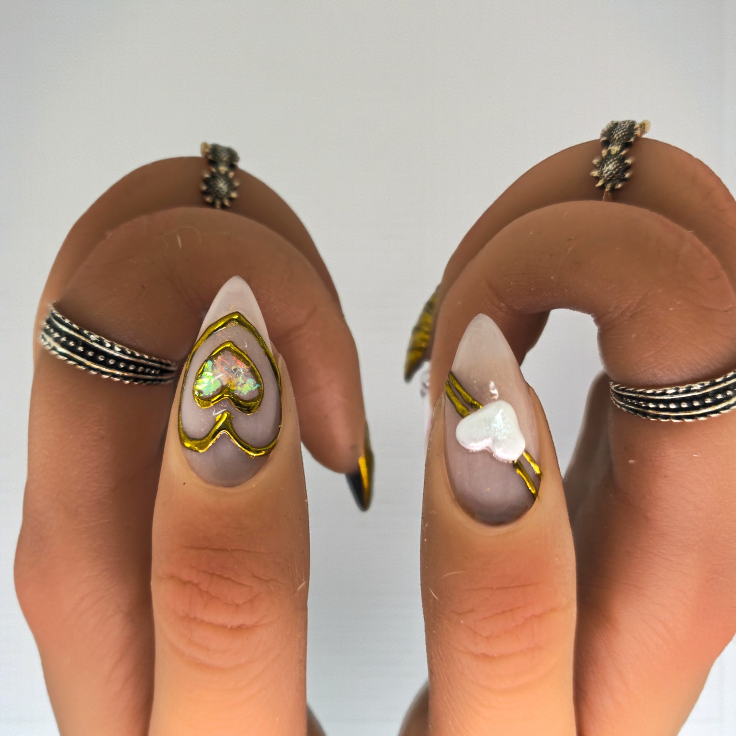 Opulent Ivory Press On Nails