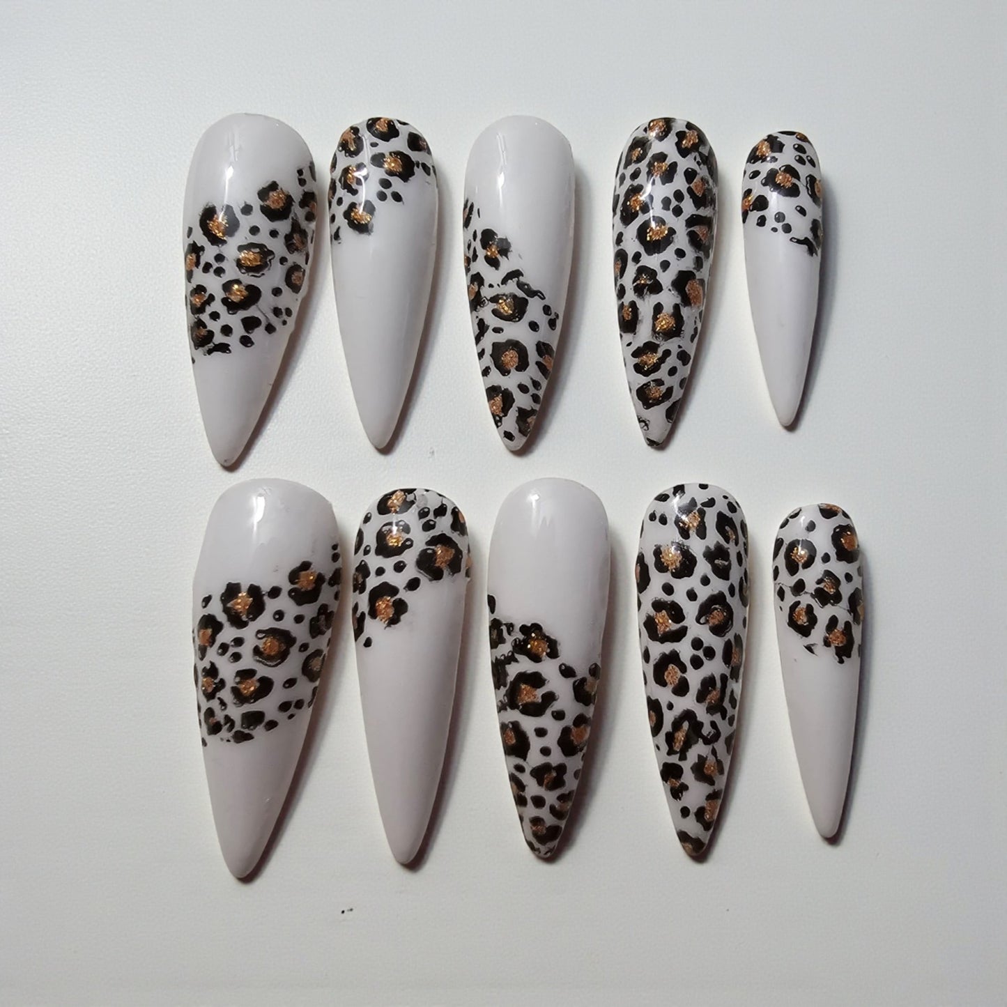Spicy Safari Press On Nails