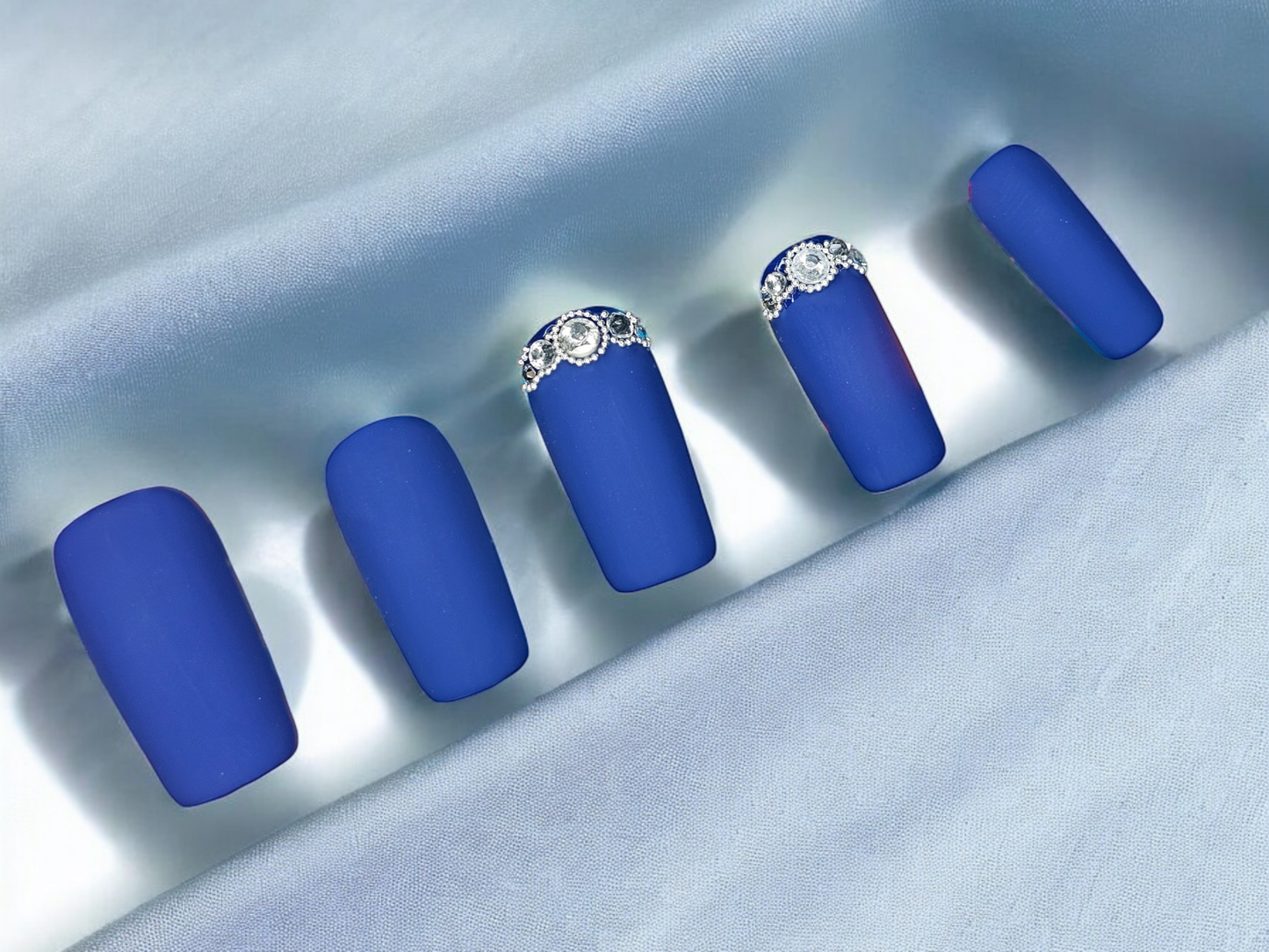 Elegant Blues Press On Nails