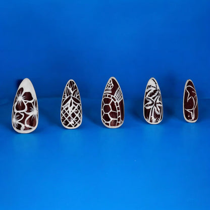Surfer Nails