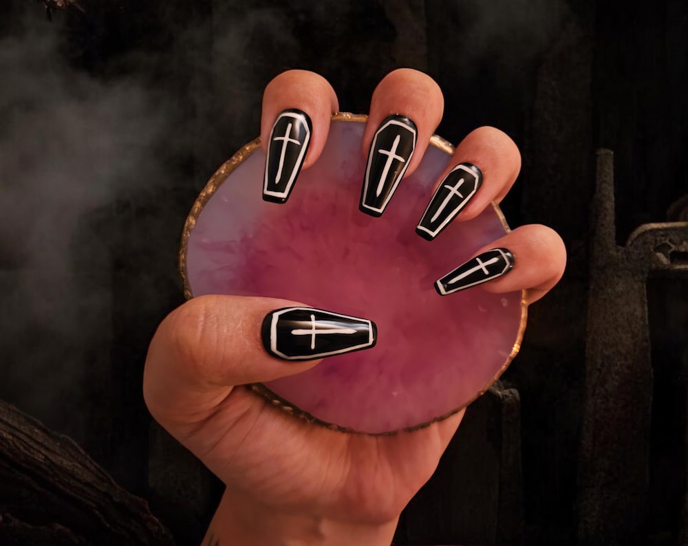 Your Eternal Rest Press On Nails