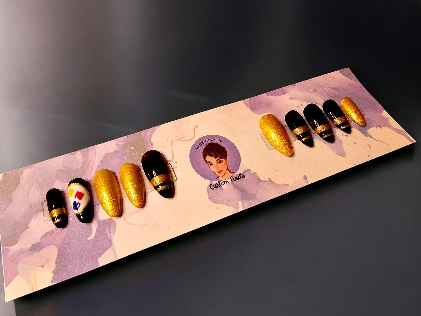 Touchdown Tips Black & Yellow Fans Press On Nails