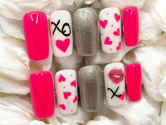 Rhapsody in Pink Press On Nails