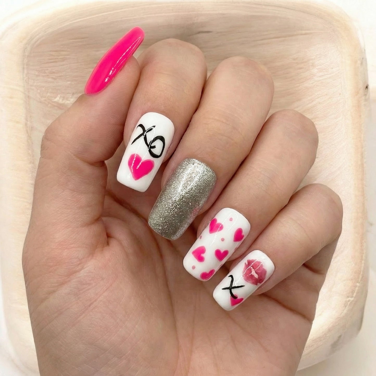 Rhapsody in Pink Press On Nails